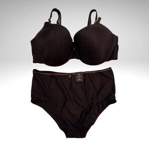 Déesse Black Bra & Brief Set – Subtle Stripe Texture